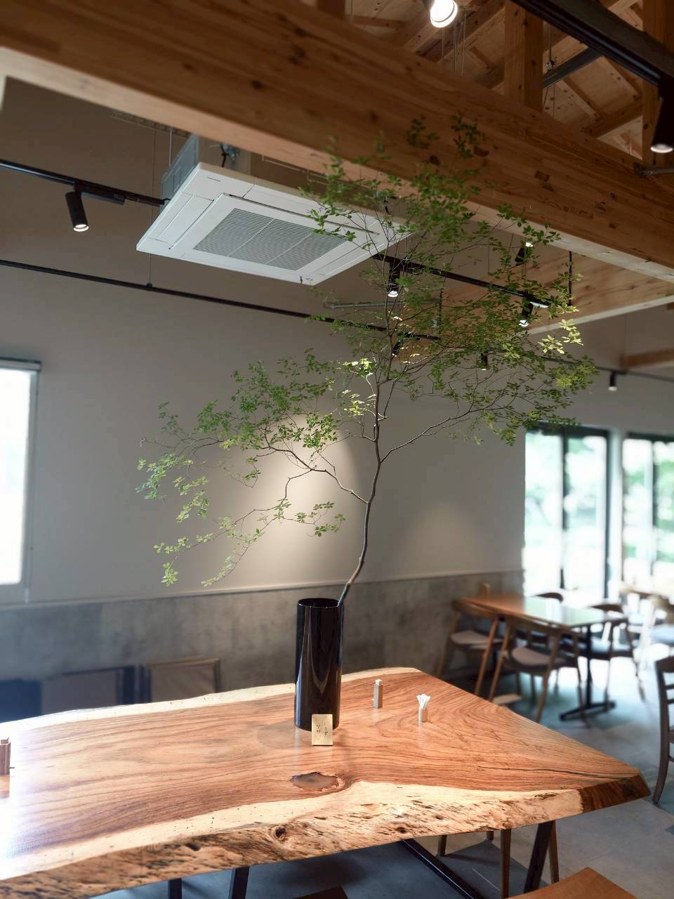 【店舗装花】蕎麦切り 山人 様