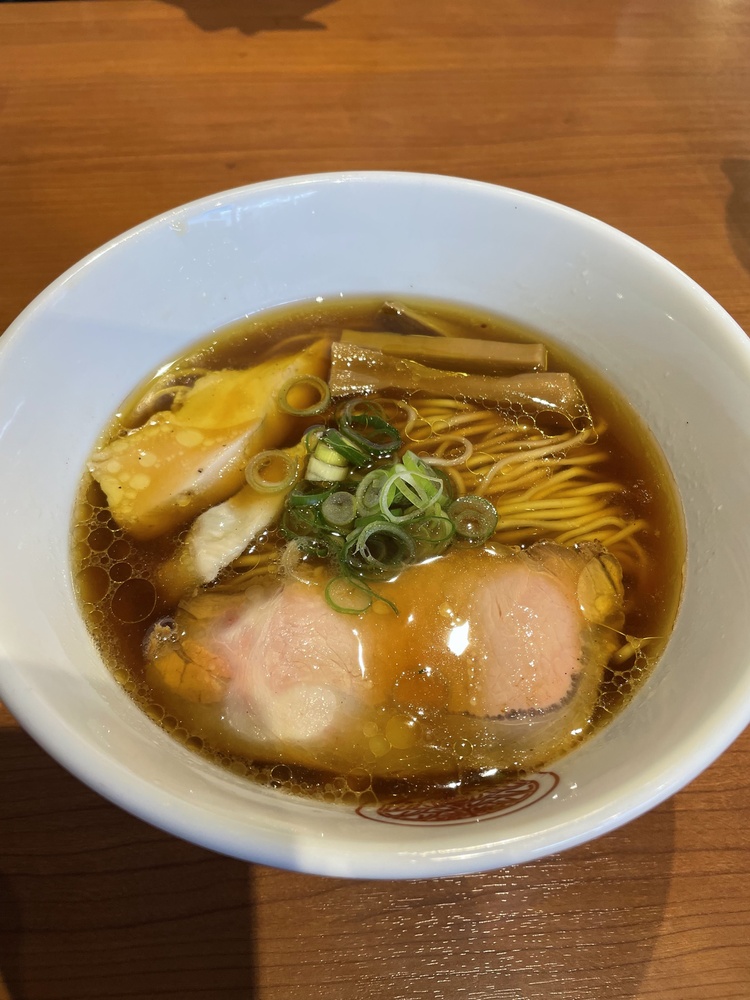 常に京都ラーメンランキングの上位に君臨する ｢らぁ麺 とうひち｣