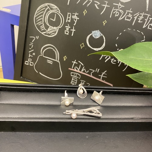 ダイヤ・宝石