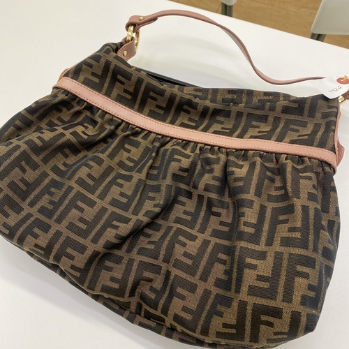 ブランドバッグ