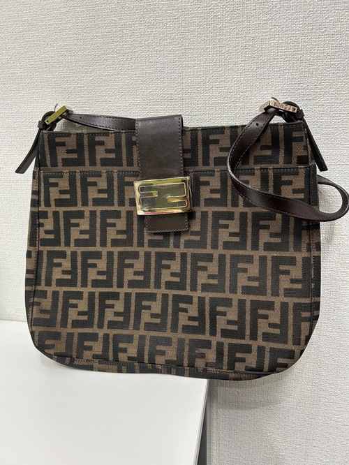 ブランドバッグ