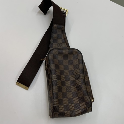 ブランドバッグ